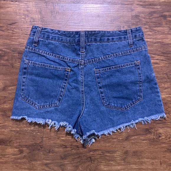 High waisted denim shorts - Picture 3 of 4